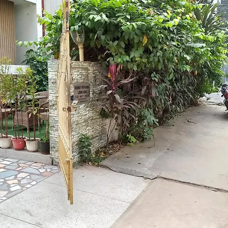 Krishna'S International Lodging House